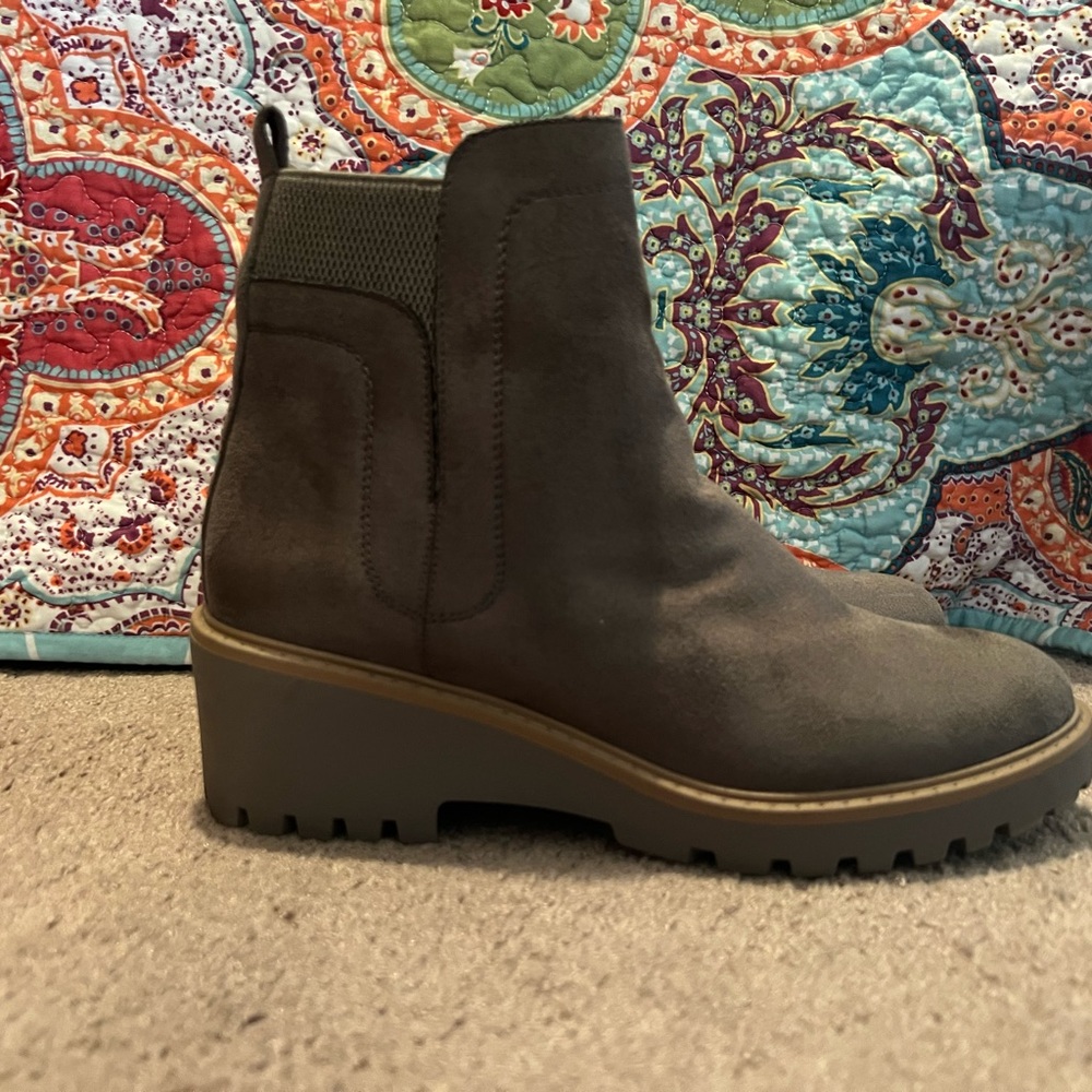 Maurice’s Boots